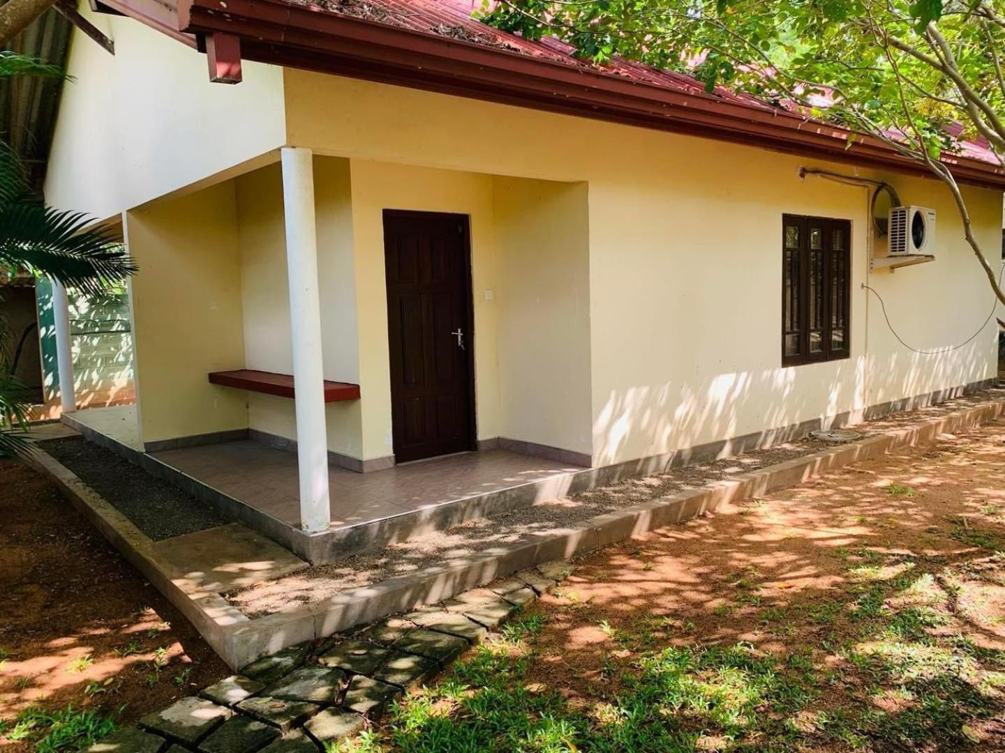 Hotel Tree Garden Wilpaththu Nochchiyagma Anuradhapura Nochchiyagama Екстер'єр фото