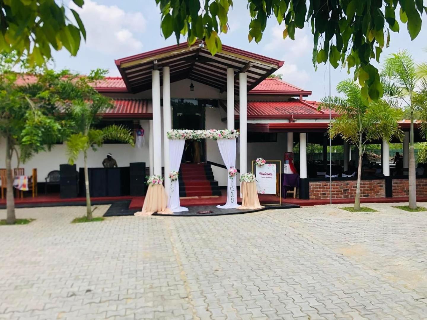 Hotel Tree Garden Wilpaththu Nochchiyagma Anuradhapura Nochchiyagama Екстер'єр фото