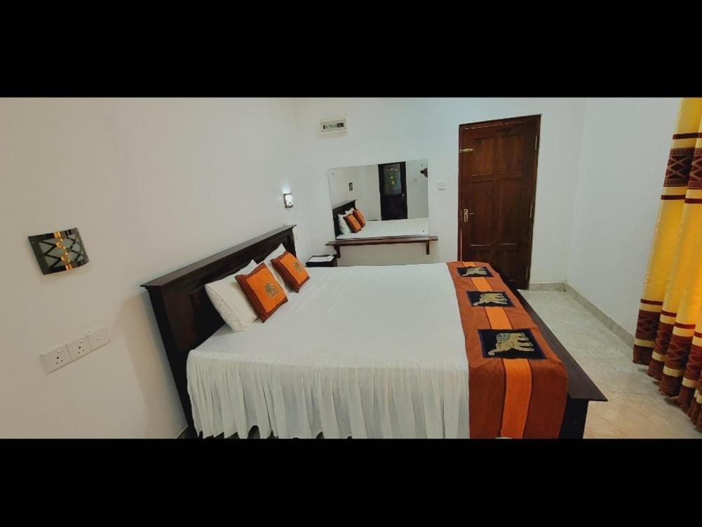 Hotel Tree Garden Wilpaththu Nochchiyagma Anuradhapura Nochchiyagama Екстер'єр фото